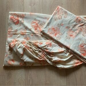 Vintage | Double full size sheet set | Fitted and flat drop sheet | Floral roses